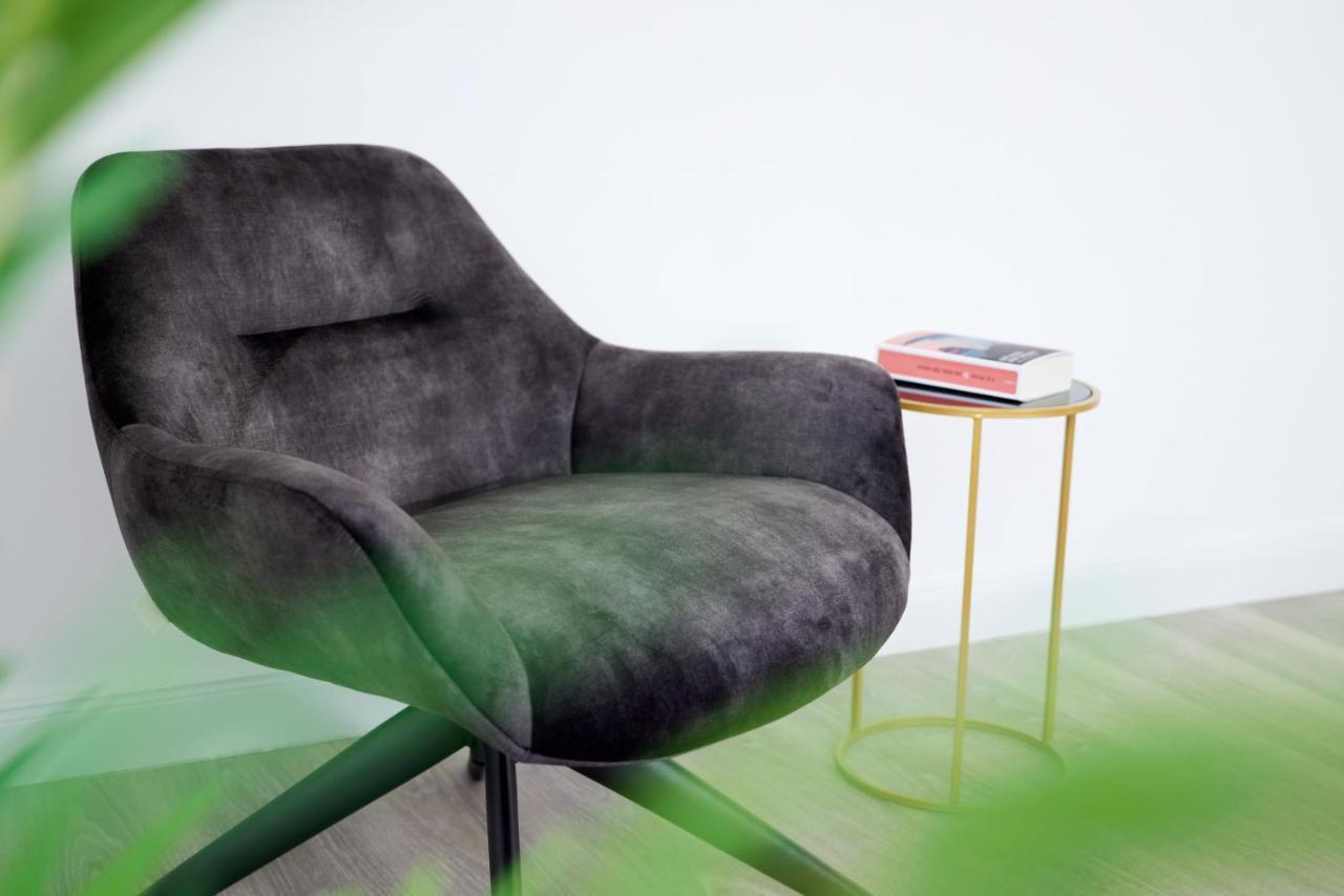 Schlossberg Residences - Xxl-Design-Apartment Mit Schlossblick Fuer Bis Zu 12 Personen シュヴェツィンゲン エクステリア 写真