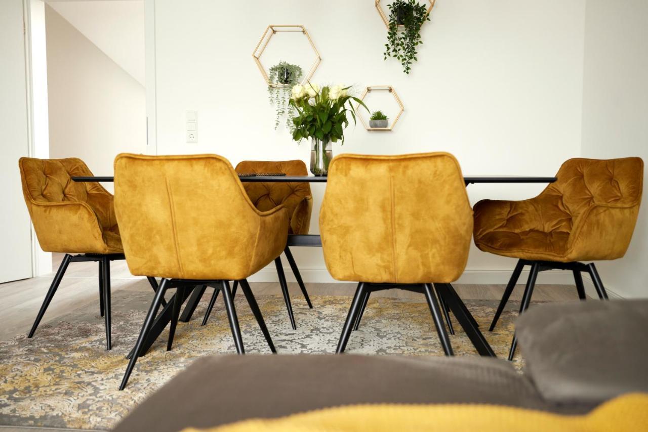 Schlossberg Residences - Xxl-Design-Apartment Mit Schlossblick Fuer Bis Zu 12 Personen シュヴェツィンゲン エクステリア 写真