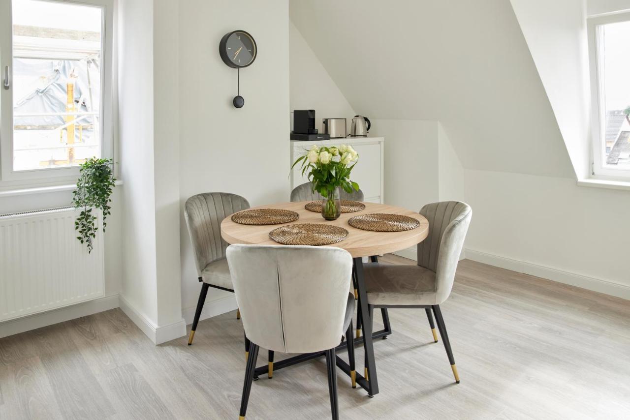 Schlossberg Residences - Xxl-Design-Apartment Mit Schlossblick Fuer Bis Zu 12 Personen シュヴェツィンゲン エクステリア 写真